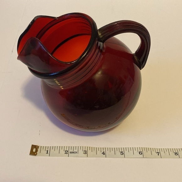 Anchor hocking, Ruby red pitcher - no chips - Picture 6 of 6